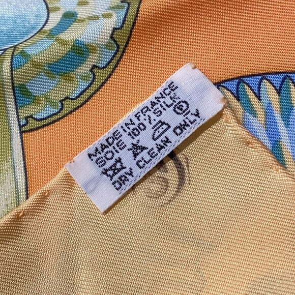 Auth HERMES Carre 90 - Orange Light Blue Multi Scarf - Picture 3 of 7